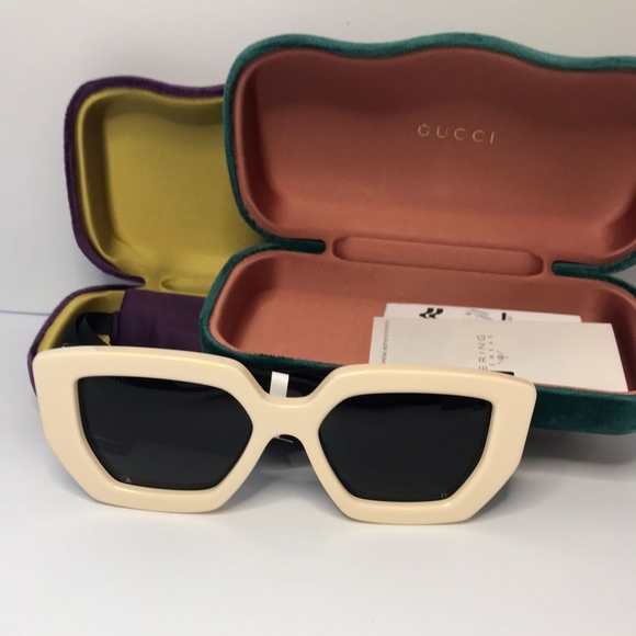 New- 💯Authentic Gucci GG0630S 001 55 Ladies Sunglasses - Picture 6 of 13